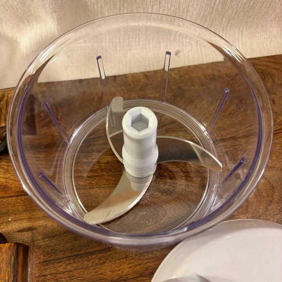 👩🍳 Pampered Chef Manual Food Chopper - Picture 3 of 5